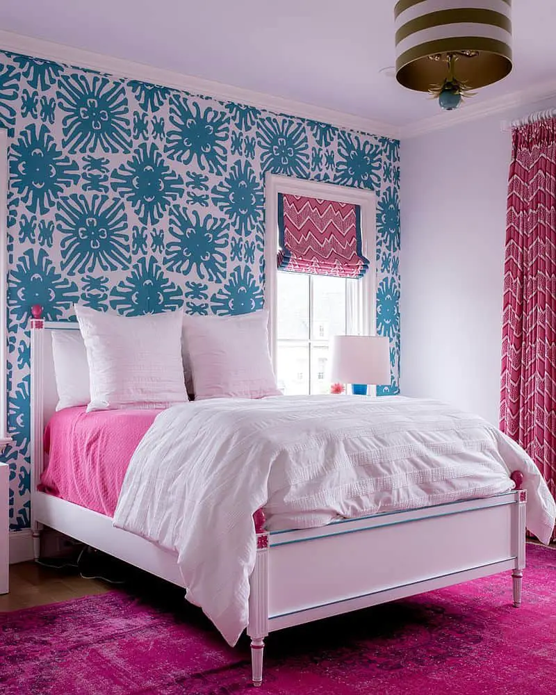 Pink and blue room decor