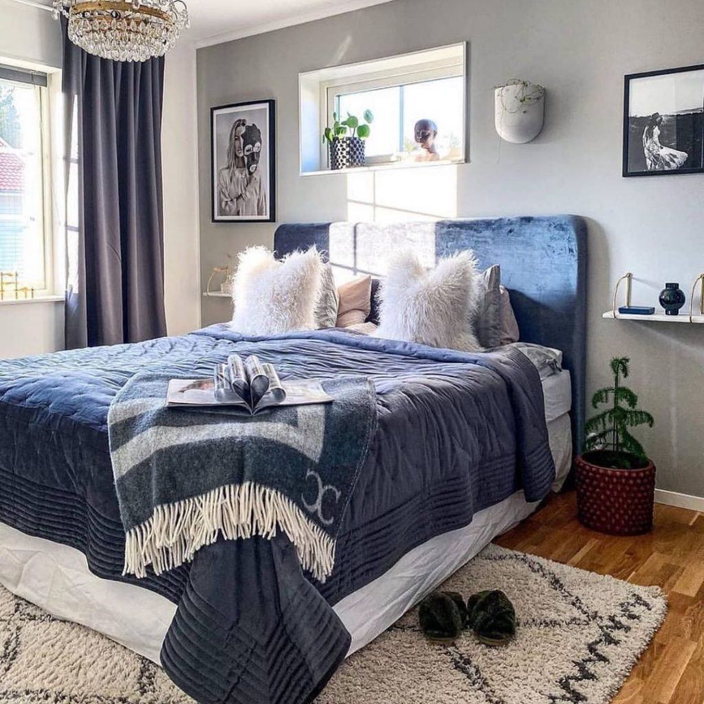 Blue And White Modern Bedroom